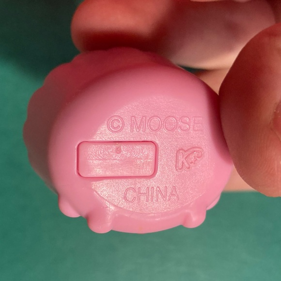 B1G2 - Shopkins Cake Pop - Buy 1, Get 2 FREE - Picture 6 of 6